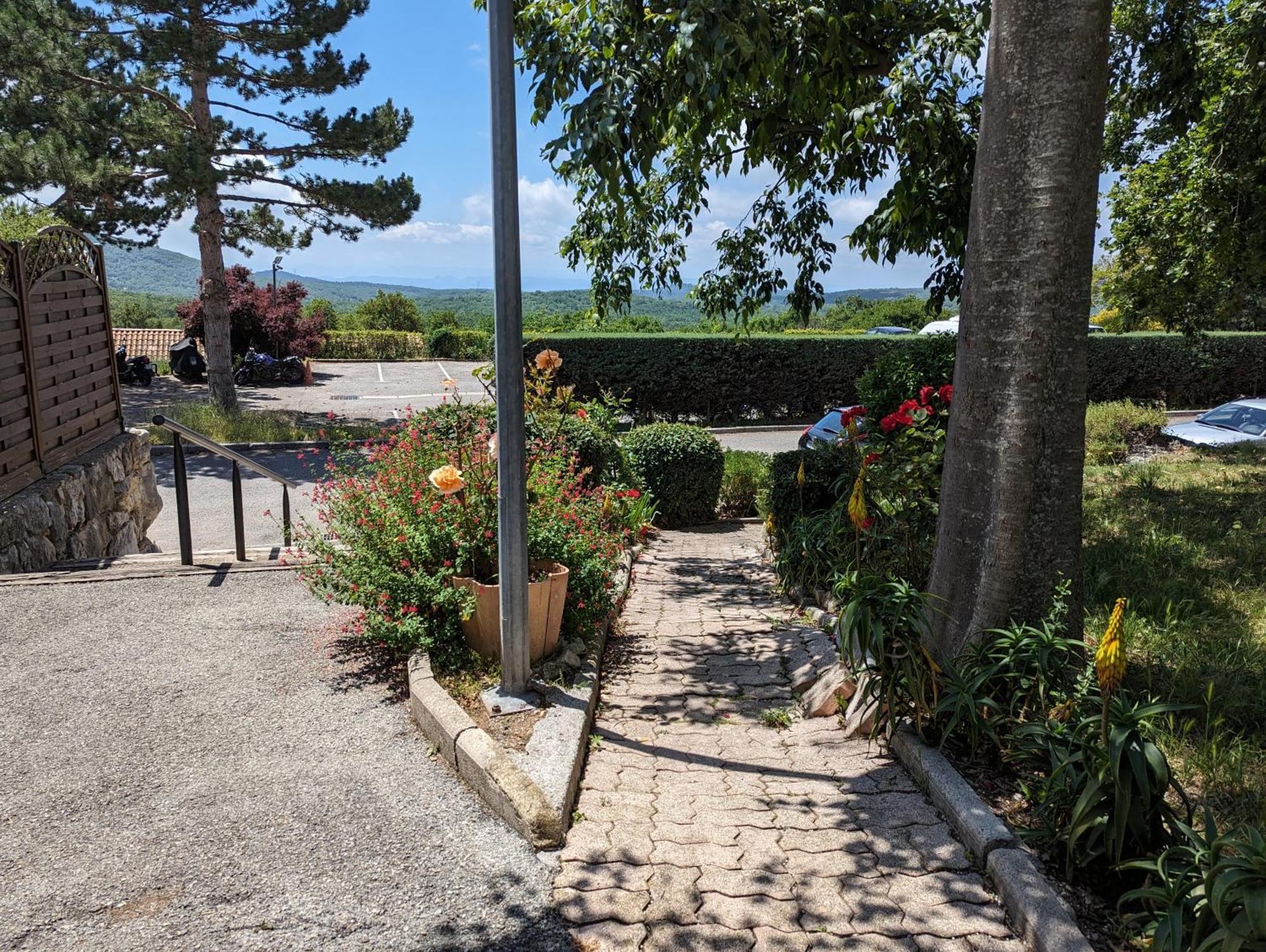 Saint-Vallier-de-Thiey Evasion Au Calme - Maison Cosy Avec Piscine Et Tennis מראה חיצוני תמונה