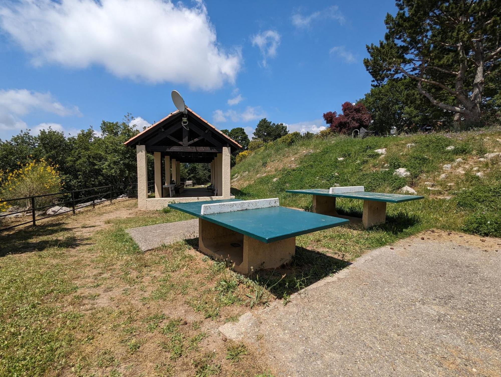 Saint-Vallier-de-Thiey Evasion Au Calme - Maison Cosy Avec Piscine Et Tennis מראה חיצוני תמונה