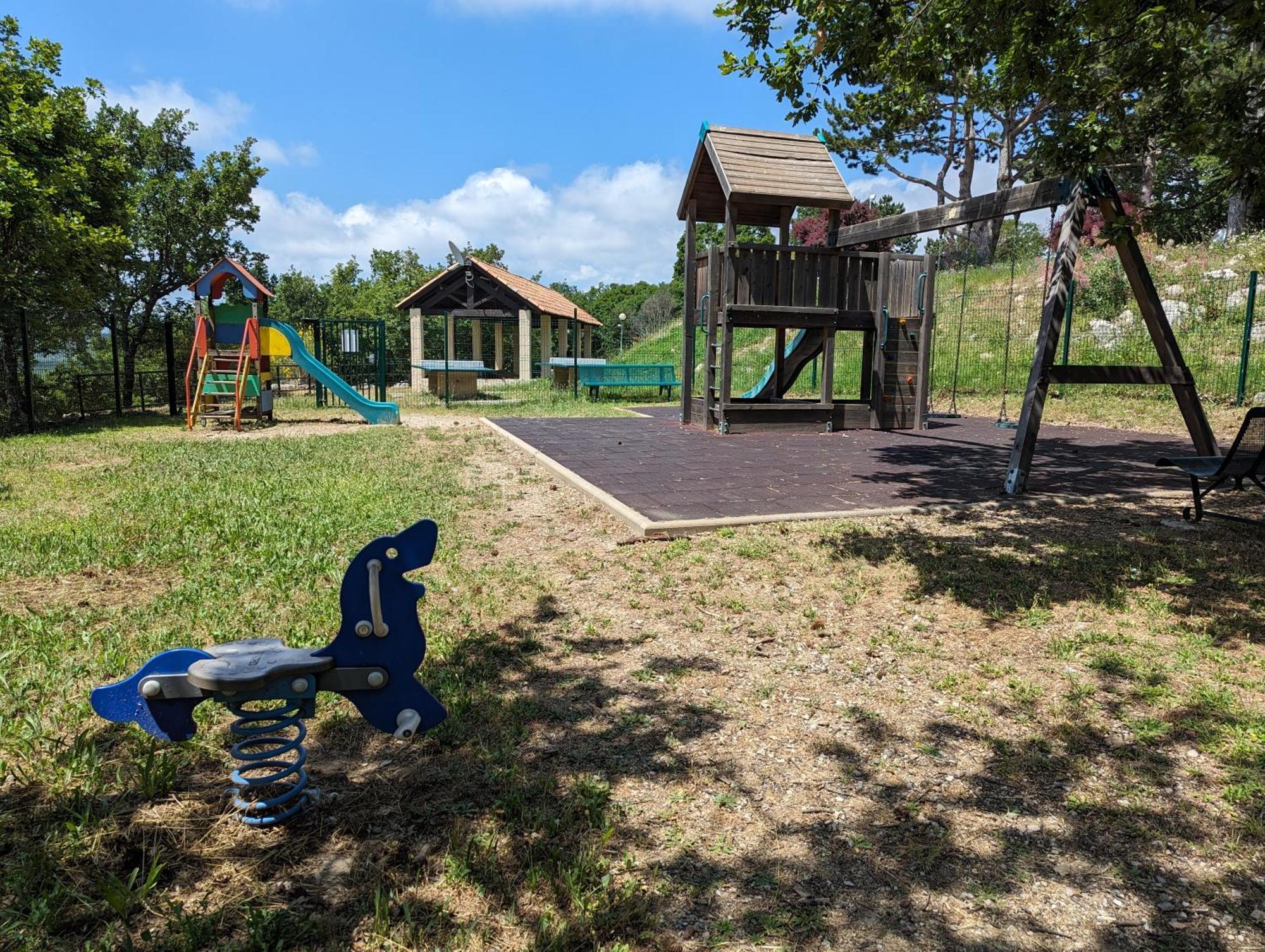 Saint-Vallier-de-Thiey Evasion Au Calme - Maison Cosy Avec Piscine Et Tennis מראה חיצוני תמונה